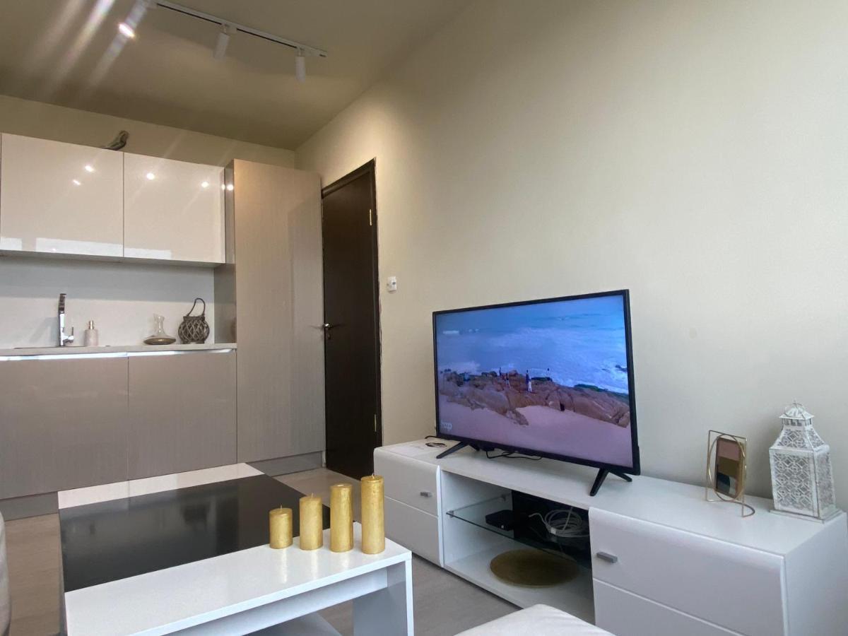 Brand New And Modern Apartment Directly Next To The Metro Station София Экстерьер фото